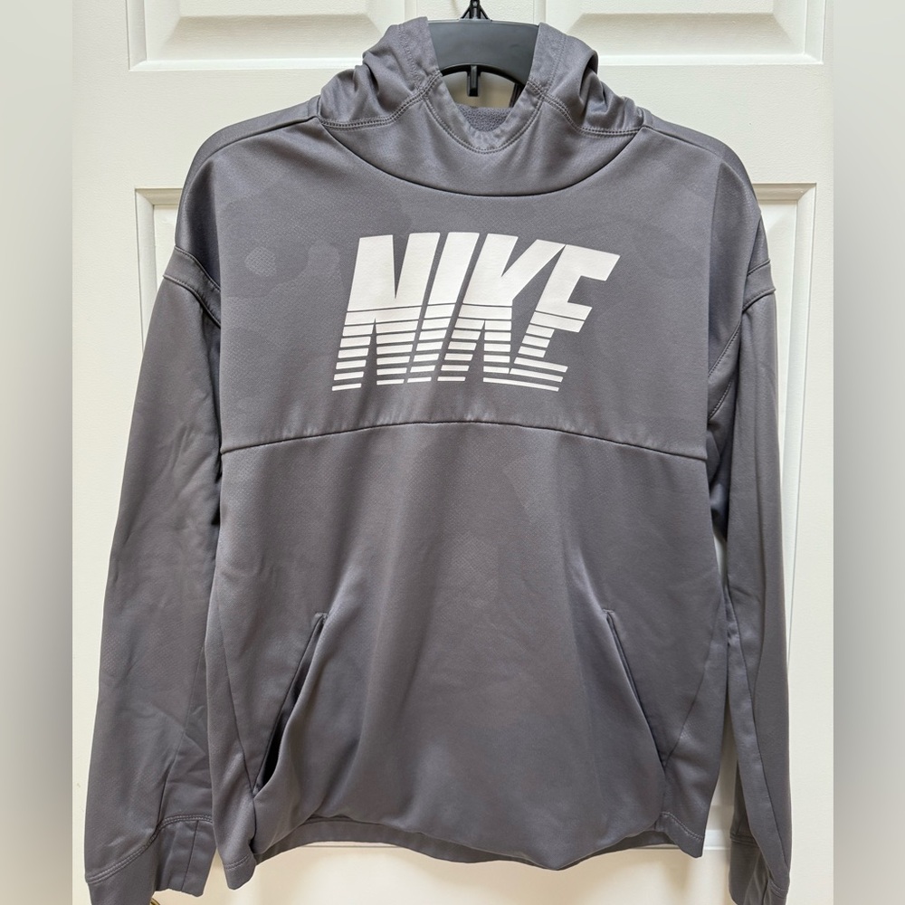 Nike Men's Gray Camouflage Hoodie